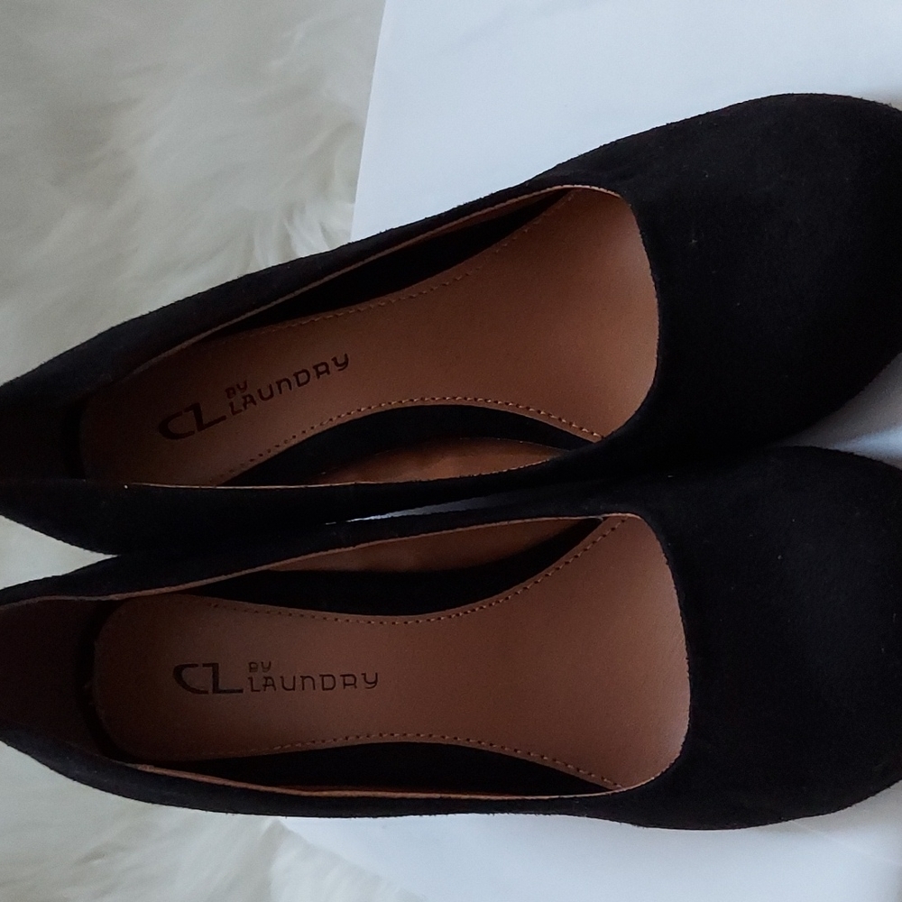 Womens CL by Chinese laundry wedge